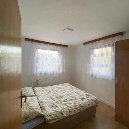 Vlasicapartman Travnik